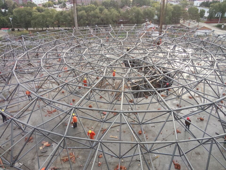 果洛全民健身中心网架